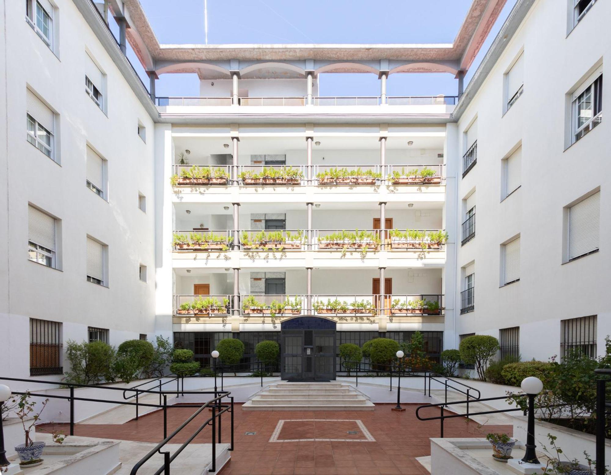 Apartamento en el corazón de Triana,garaje y patio Sevilha Exterior foto
